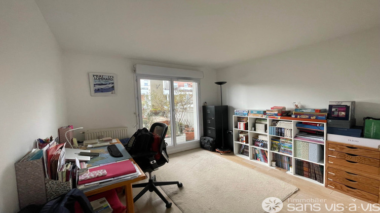 Ma-Cabane - Vente Appartement Courbevoie, 116 m²