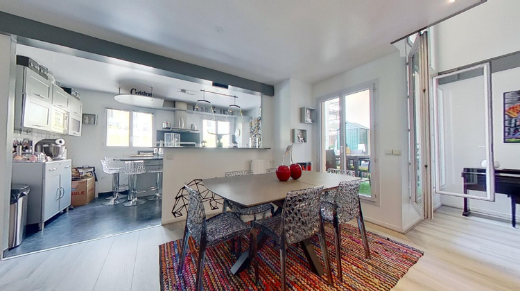 Ma-Cabane - Vente Appartement COURBEVOIE, 134 m²