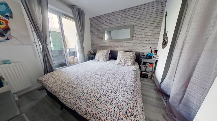 Ma-Cabane - Vente Appartement COURBEVOIE, 134 m²