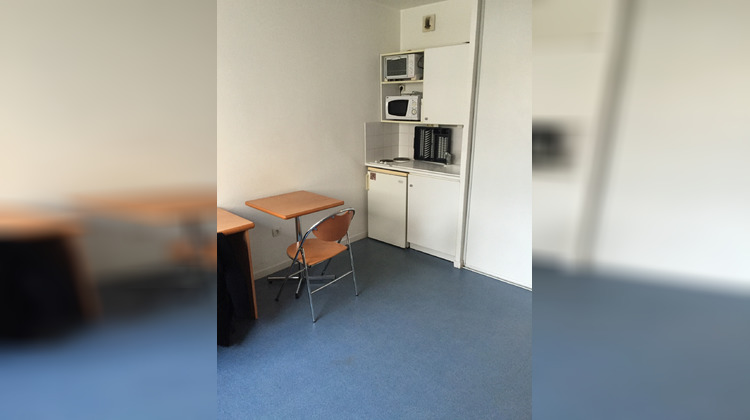 Ma-Cabane - Vente Appartement Courbevoie, 18 m²