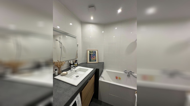 Ma-Cabane - Vente Appartement Courbevoie, 70 m²