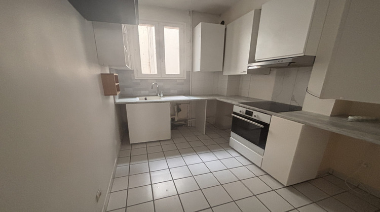 Ma-Cabane - Vente Appartement Courbevoie, 43 m²