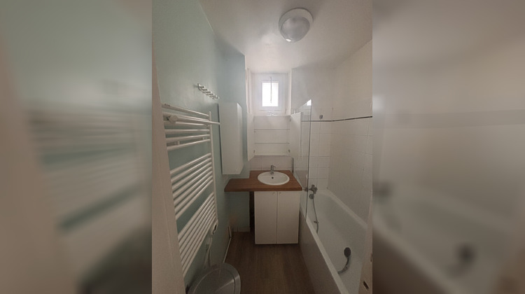 Ma-Cabane - Vente Appartement Courbevoie, 43 m²