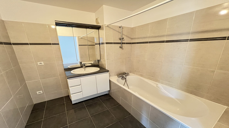 Ma-Cabane - Vente Appartement Courbevoie, 44 m²