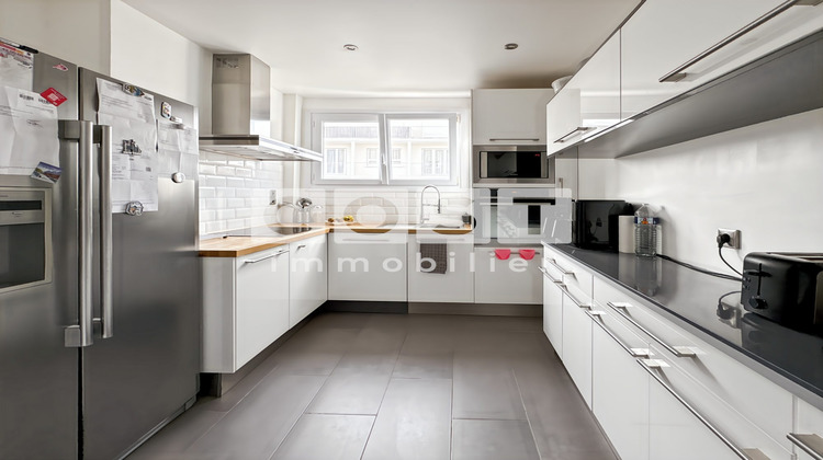 Ma-Cabane - Vente Appartement Courbevoie, 77 m²