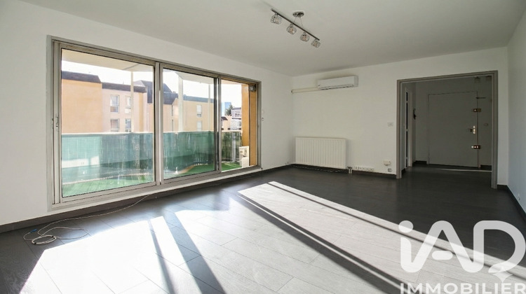 Ma-Cabane - Vente Appartement Courbevoie, 84 m²
