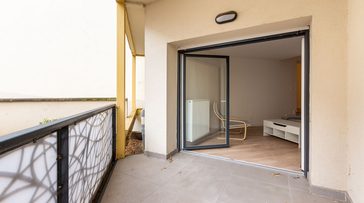 Ma-Cabane - Vente Appartement COURBEVOIE, 64 m²