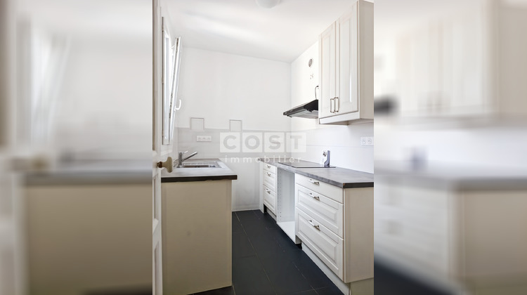 Ma-Cabane - Vente Appartement Courbevoie, 47 m²