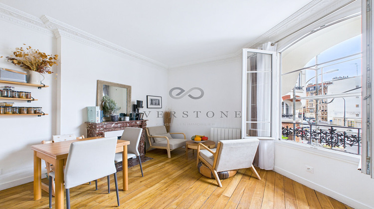 Ma-Cabane - Vente Appartement COURBEVOIE, 46 m²