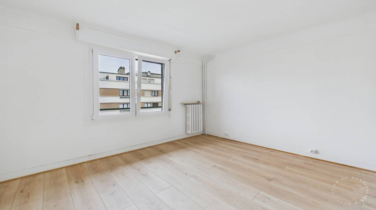 Ma-Cabane - Vente Appartement COURBEVOIE, 45 m²