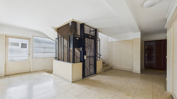 Ma-Cabane - Vente Appartement COURBEVOIE, 45 m²