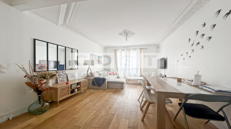 Ma-Cabane - Vente Appartement Courbevoie, 60 m²