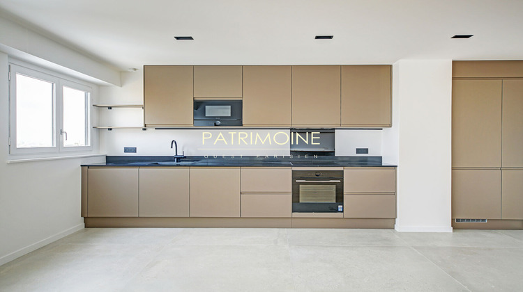 Ma-Cabane - Vente Appartement COURBEVOIE, 95 m²