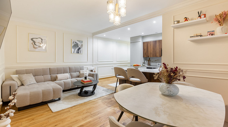 Ma-Cabane - Vente Appartement COURBEVOIE, 50 m²