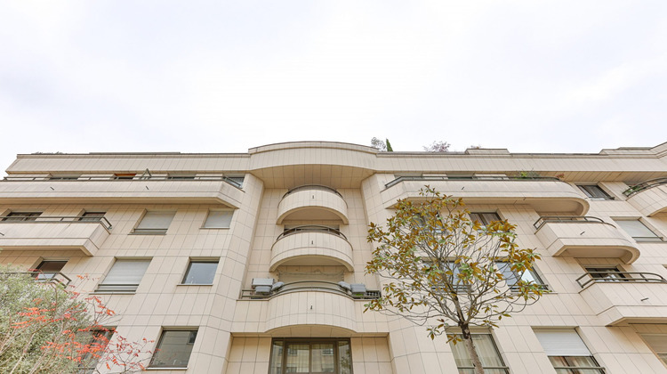 Ma-Cabane - Vente Appartement Courbevoie, 90 m²