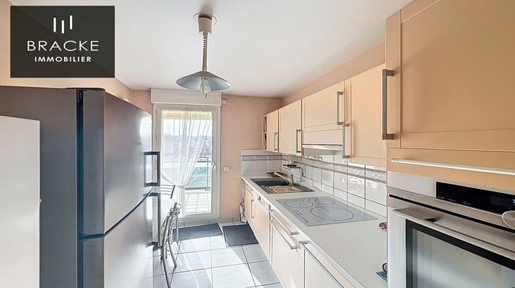 Ma-Cabane - Vente Appartement COURBEVOIE, 65 m²