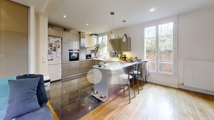 Ma-Cabane - Vente Appartement COURBEVOIE, 55 m²