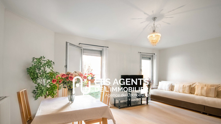 Ma-Cabane - Vente Appartement COURBEVOIE, 54 m²