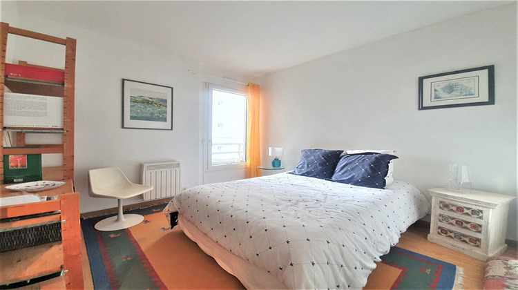 Ma-Cabane - Vente Appartement COURBEVOIE, 117 m²