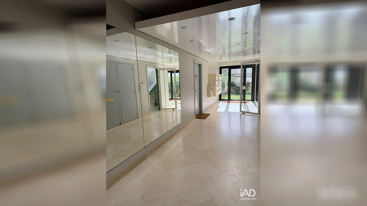 Ma-Cabane - Vente Appartement Courbevoie, 63 m²