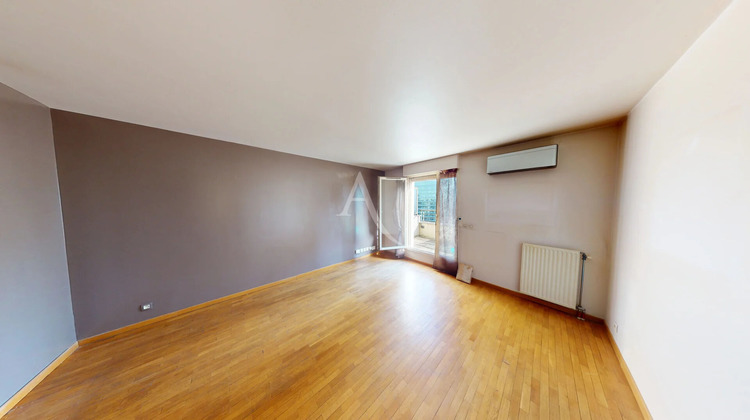 Ma-Cabane - Vente Appartement COURBEVOIE, 57 m²