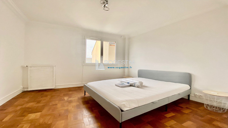 Ma-Cabane - Vente Appartement COURBEVOIE, 107 m²