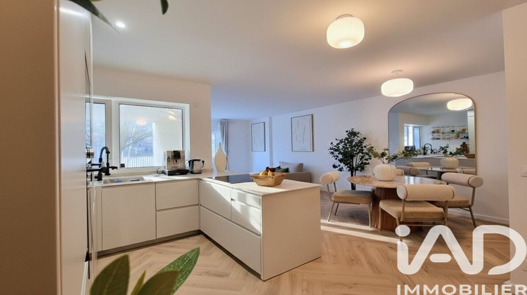 Ma-Cabane - Vente Appartement Courbevoie, 56 m²