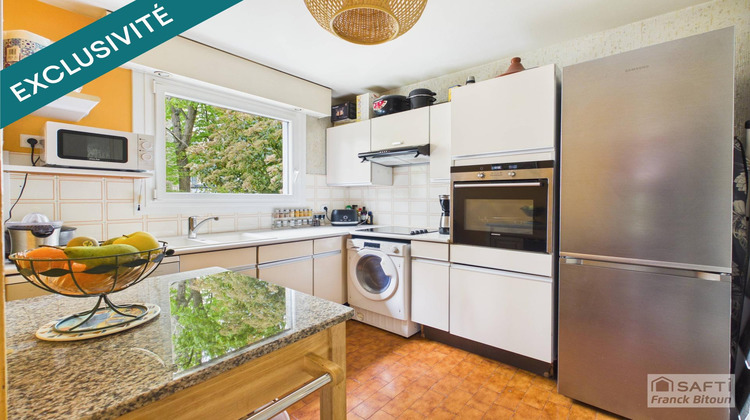 Ma-Cabane - Vente Appartement Courbevoie, 82 m²