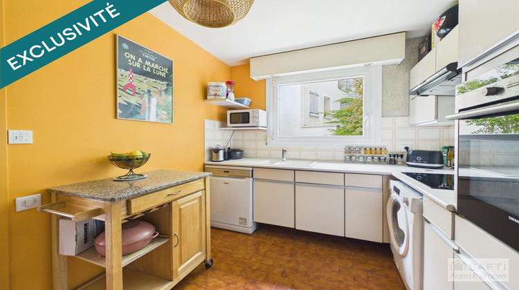 Ma-Cabane - Vente Appartement Courbevoie, 82 m²