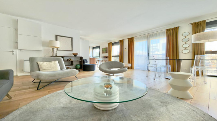 Ma-Cabane - Vente Appartement COURBEVOIE, 76 m²