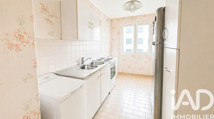 Ma-Cabane - Vente Appartement Courbevoie, 67 m²