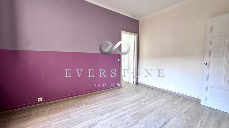 Ma-Cabane - Vente Appartement COURBEVOIE, 33 m²