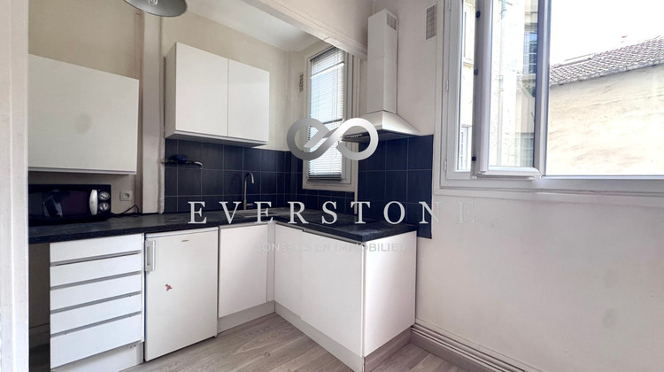 Ma-Cabane - Vente Appartement COURBEVOIE, 33 m²