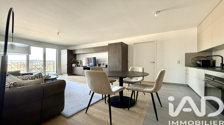 Ma-Cabane - Vente Appartement Courbevoie, 68 m²