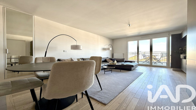Ma-Cabane - Vente Appartement Courbevoie, 68 m²