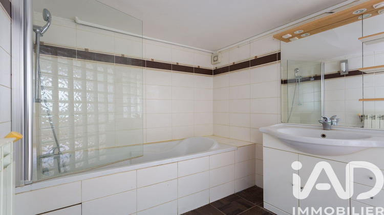Ma-Cabane - Vente Appartement Courbevoie, 56 m²
