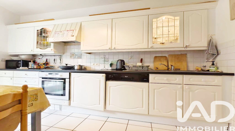 Ma-Cabane - Vente Appartement Courbevoie, 114 m²