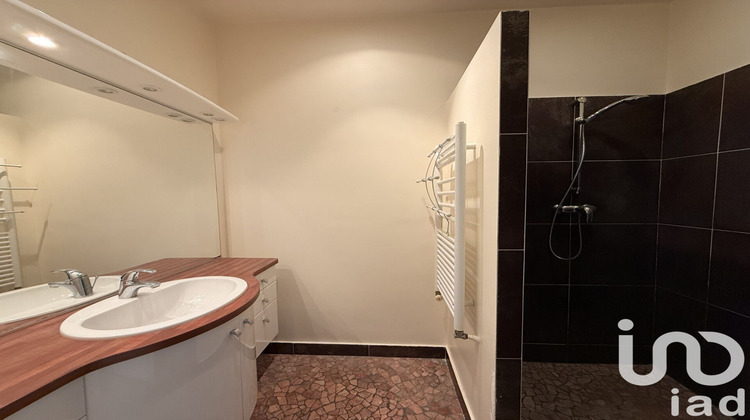 Ma-Cabane - Vente Appartement Courbevoie, 90 m²