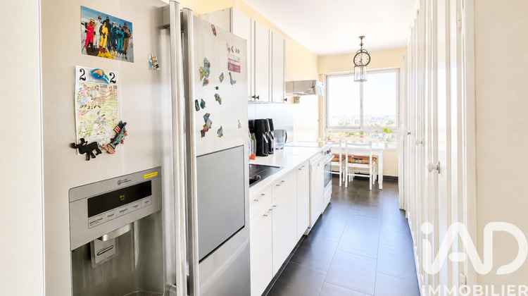 Ma-Cabane - Vente Appartement Courbevoie, 150 m²