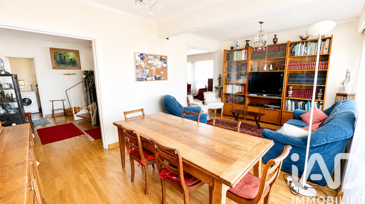 Ma-Cabane - Vente Appartement Courbevoie, 150 m²