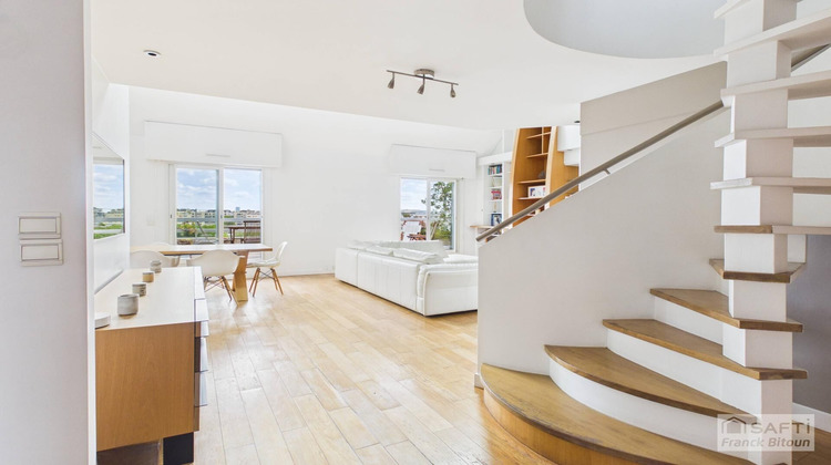 Ma-Cabane - Vente Appartement Courbevoie, 138 m²