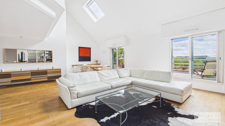 Ma-Cabane - Vente Appartement Courbevoie, 138 m²
