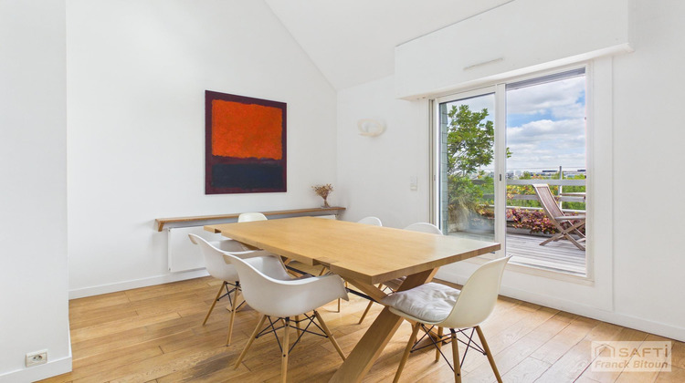 Ma-Cabane - Vente Appartement Courbevoie, 138 m²