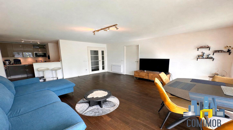 Ma-Cabane - Vente Appartement Courbevoie, 92 m²