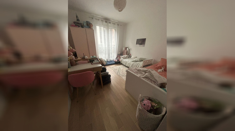 Ma-Cabane - Vente Appartement COURBEVOIE, 85 m²