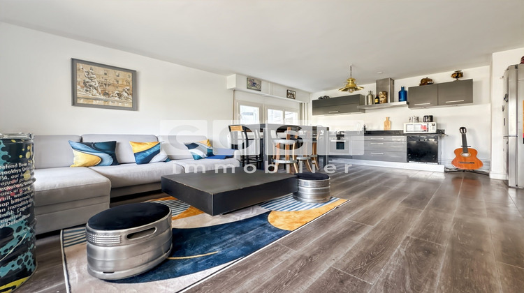 Ma-Cabane - Vente Appartement Courbevoie, 64 m²