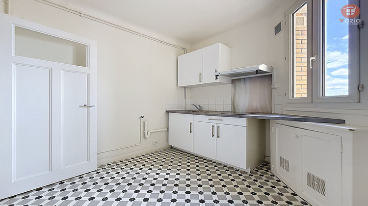 Ma-Cabane - Vente Appartement COURBEVOIE, 24 m²