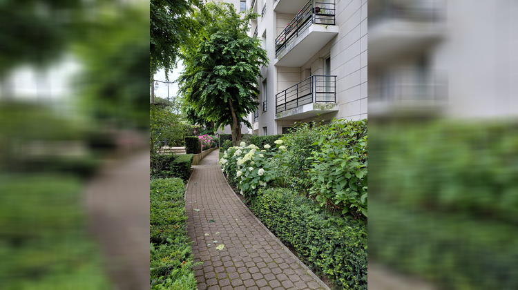 Ma-Cabane - Vente Appartement Courbevoie, 49 m²