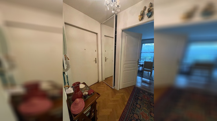 Ma-Cabane - Vente Appartement Courbevoie, 49 m²