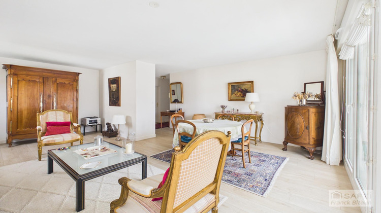 Ma-Cabane - Vente Appartement Courbevoie, 84 m²